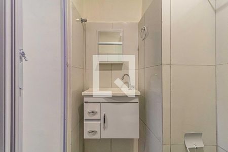 Studio para alugar com 33m², 1 quarto e sem vaga Studio para alugar com 33m², 1 quarto e sem vagaBanheiro