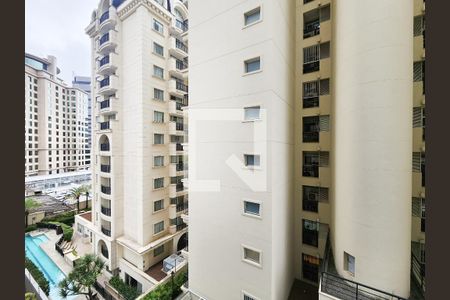 Vista de apartamento à venda com 2 quartos, 70m² em Vila Nova Conceição, São Paulo