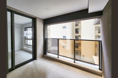 Varanda de apartamento à venda com 2 quartos, 70m² em Vila Nova Conceição, São Paulo