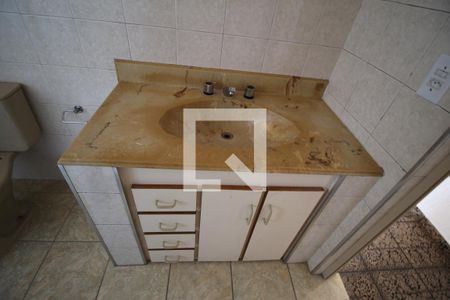 Casa para alugar com 180m², 2 quartos e 2 vagasBanheiro 1