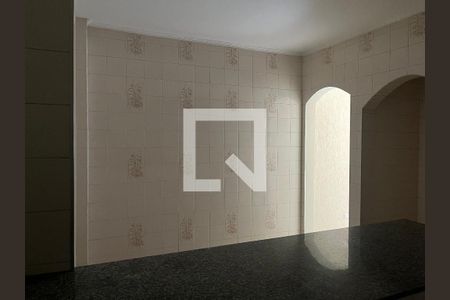 Casa para alugar com 180m², 2 quartos e 2 vagasCozinha