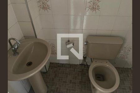 Casa para alugar com 180m², 2 quartos e 2 vagasBanheiro 2