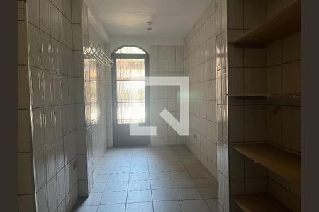 Casa para alugar com 180m², 2 quartos e 2 vagasÁrea de Serviço