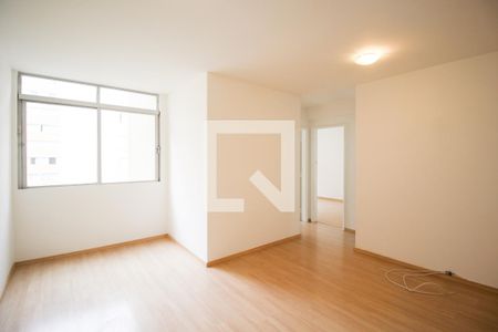 Sala de apartamento à venda com 2 quartos, 67m² em Moema, São Paulo