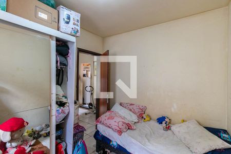 Quarto  de apartamento à venda com 2 quartos, 48m² em Solar do Barreiro, Belo Horizonte