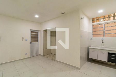 Studio de casa para alugar com 1 quarto, 33m² em Vila Gomes, São Paulo