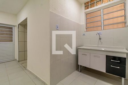 Cozinha de kitnet/studio para alugar com 1 quarto, 33m² em Butantã, São Paulo