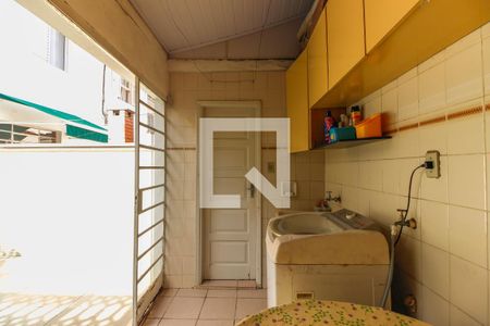 Casa à venda com 100m², 2 quartos e 2 vagasÁrea de Serviço