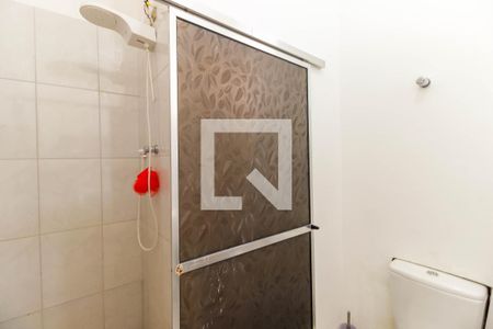 Casa à venda com 100m², 2 quartos e 2 vagasBanheiro Social