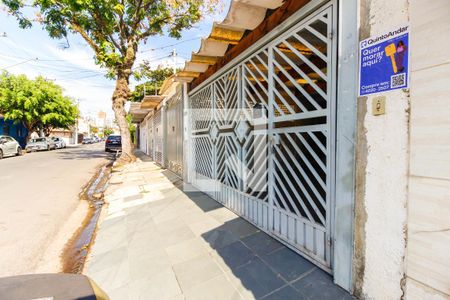 Casa à venda com 100m², 2 quartos e 2 vagasFachada da Casa