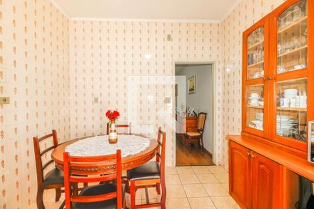 Casa à venda com 100m², 2 quartos e 2 vagasCozinha