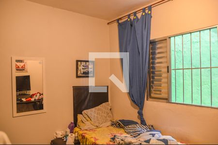 Casa para alugar com 113m², 4 quartos e 2 vagas Casa para alugar com 113m², 4 quartos e 2 vagasQuarto 1
