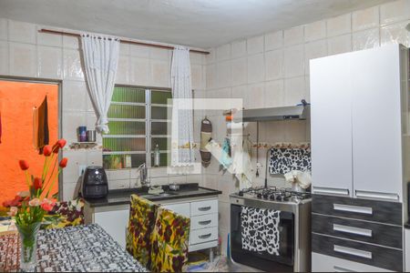 Casa para alugar com 113m², 4 quartos e 2 vagas Casa para alugar com 113m², 4 quartos e 2 vagasCozinha