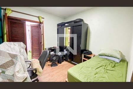 Casa à venda com 174m², 4 quartos e 2 vagas Casa à venda com 174m², 4 quartos e 2 vagasQuarto 1