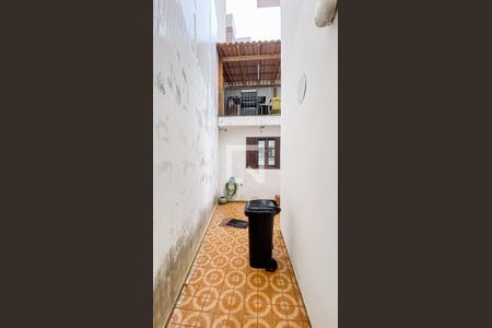 Casa à venda com 174m², 4 quartos e 2 vagas Casa à venda com 174m², 4 quartos e 2 vagasQuintal