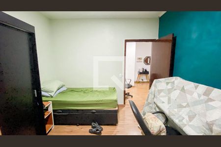 Casa à venda com 174m², 4 quartos e 2 vagas Casa à venda com 174m², 4 quartos e 2 vagasQuarto 1