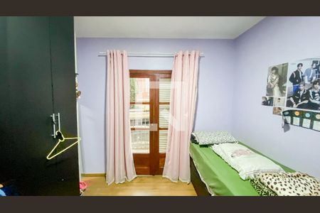 Casa à venda com 174m², 4 quartos e 2 vagas Casa à venda com 174m², 4 quartos e 2 vagasQuarto 2