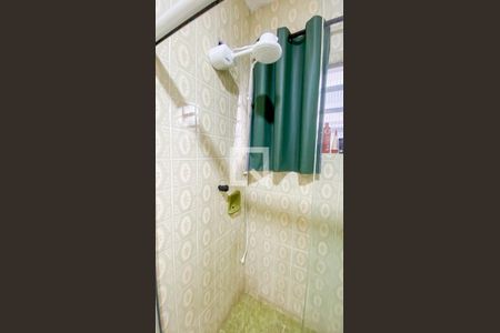 Casa à venda com 174m², 4 quartos e 2 vagas Casa à venda com 174m², 4 quartos e 2 vagasBanheiro