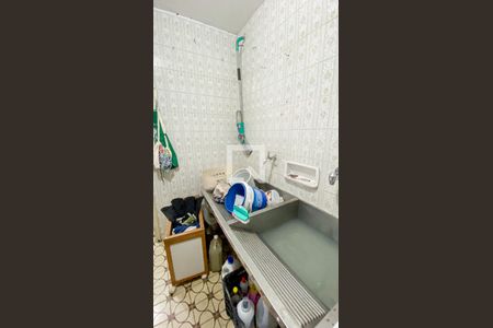 Casa à venda com 174m², 4 quartos e 2 vagas Casa à venda com 174m², 4 quartos e 2 vagasÁrea de Serviço