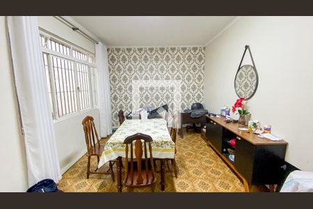 Casa à venda com 174m², 4 quartos e 2 vagas Casa à venda com 174m², 4 quartos e 2 vagasCozinha