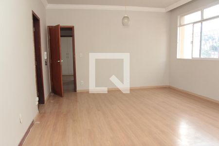 Sala de apartamento para alugar com 3 quartos, 112m² em São José, Belo Horizonte