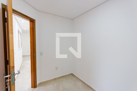Quarto 2 de apartamento à venda com 2 quartos, 46m² em Jardim Santo Antônio, Santo André
