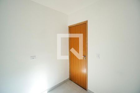 Quarto 01 de kitnet/studio para alugar com 2 quartos, 40m² em Chácara Santo Antônio (zona Leste), São Paulo