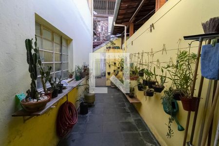 Casa à venda com 304m², 4 quartos e 1 vagaQuintal