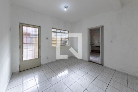 Quarto de casa para alugar com 1 quarto, 70m² em Vila Ema, São Paulo