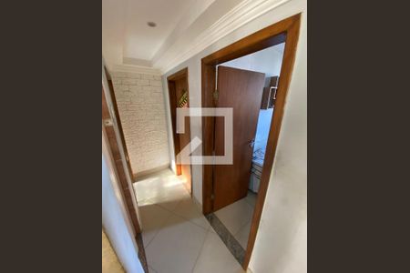 Corredor de apartamento à venda com 3 quartos, 120m² em Pilares, Rio de Janeiro
