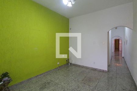 Sala de casa para alugar com 2 quartos, 130m² em Vila Maria Luisa, São Paulo