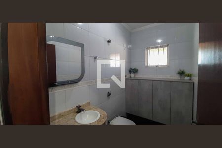 Casa para alugar com 380m², 3 quartos e 6 vagas Casa para alugar com 380m², 3 quartos e 6 vagasLavabo - Casa 2