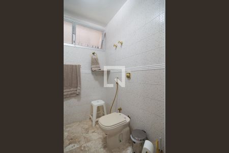 Apartamento à venda com 246m², 3 quartos e 3 vagasBanheiro 1