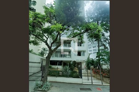 Apartamento à venda com 246m², 3 quartos e 3 vagasFachada