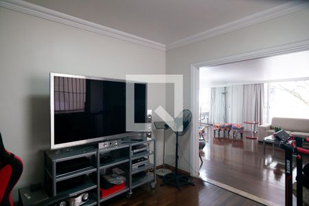 Apartamento à venda com 246m², 3 quartos e 3 vagasSala