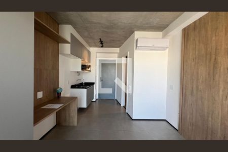Quarto  de kitnet/studio para alugar com 1 quarto, 24m² em Pinheiros, São Paulo