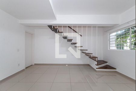 Sala de casa para alugar com 2 quartos, 100m² em Brooklin, São Paulo