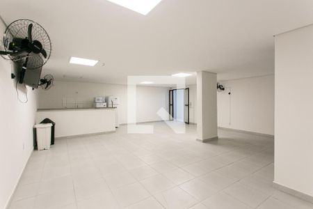 Apartamento à venda com 26m², 1 quarto e sem vagaÁrea comum - Salão de festas