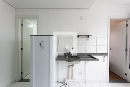 Cozinha de apartamento à venda com 1 quarto, 26m² em Vila Granada, São Paulo