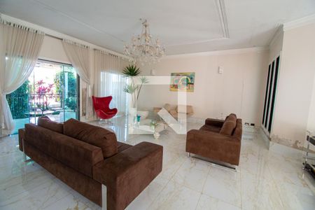 Sala de casa de condomínio para alugar com 4 quartos, 549m² em Setor Habitacional Vicente Pires, Brasília