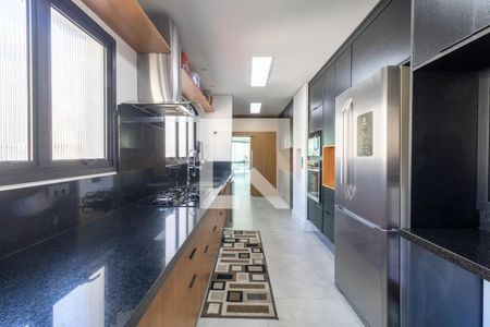 Apartamento à venda com 476m², 4 quartos e 5 vagasFoto 38