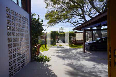 Sala - Vista de casa de condomínio para alugar com 1 quarto, 110m² em Rio Tavares, Florianópolis