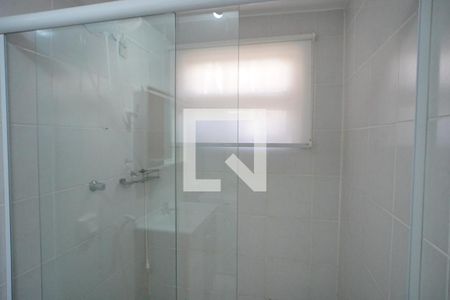 Banheiro de casa de condomínio para alugar com 1 quarto, 110m² em Rio Tavares, Florianópolis