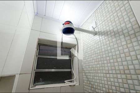 Banheiro de kitnet/studio para alugar com 1 quarto, 20m² em Jardim Maristela, São Paulo