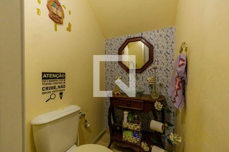 Casa de condomínio à venda com 360m², 4 quartos e 3 vagasLavabo