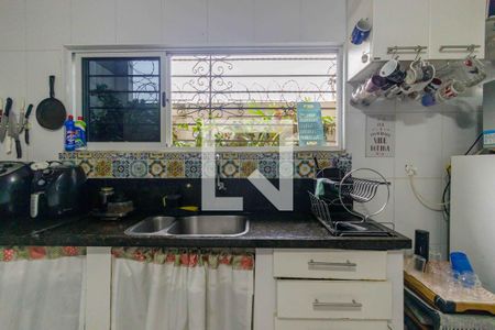 Casa de condomínio à venda com 360m², 4 quartos e 3 vagasCozinha