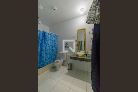 Casa de condomínio à venda com 360m², 4 quartos e 3 vagasBanheiro da Suíte 3