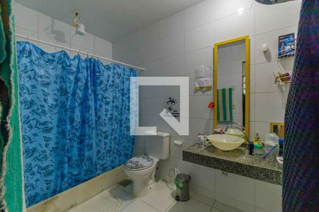 Casa de condomínio à venda com 360m², 4 quartos e 3 vagasBanheiro da Suíte 3