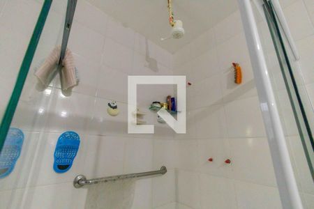 Casa de condomínio à venda com 360m², 4 quartos e 3 vagasBanheiro da Suíte 2