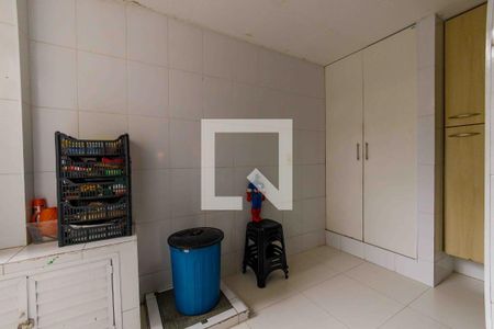 Casa de condomínio à venda com 360m², 4 quartos e 3 vagasÁrea de Serviço